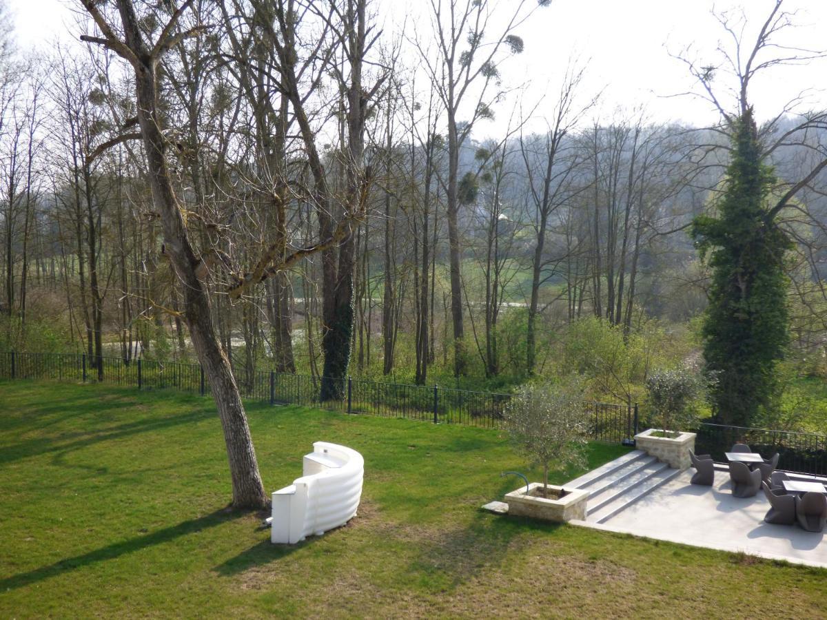 ホテル Le Moulin Des Marais Gaillon エクステリア 写真